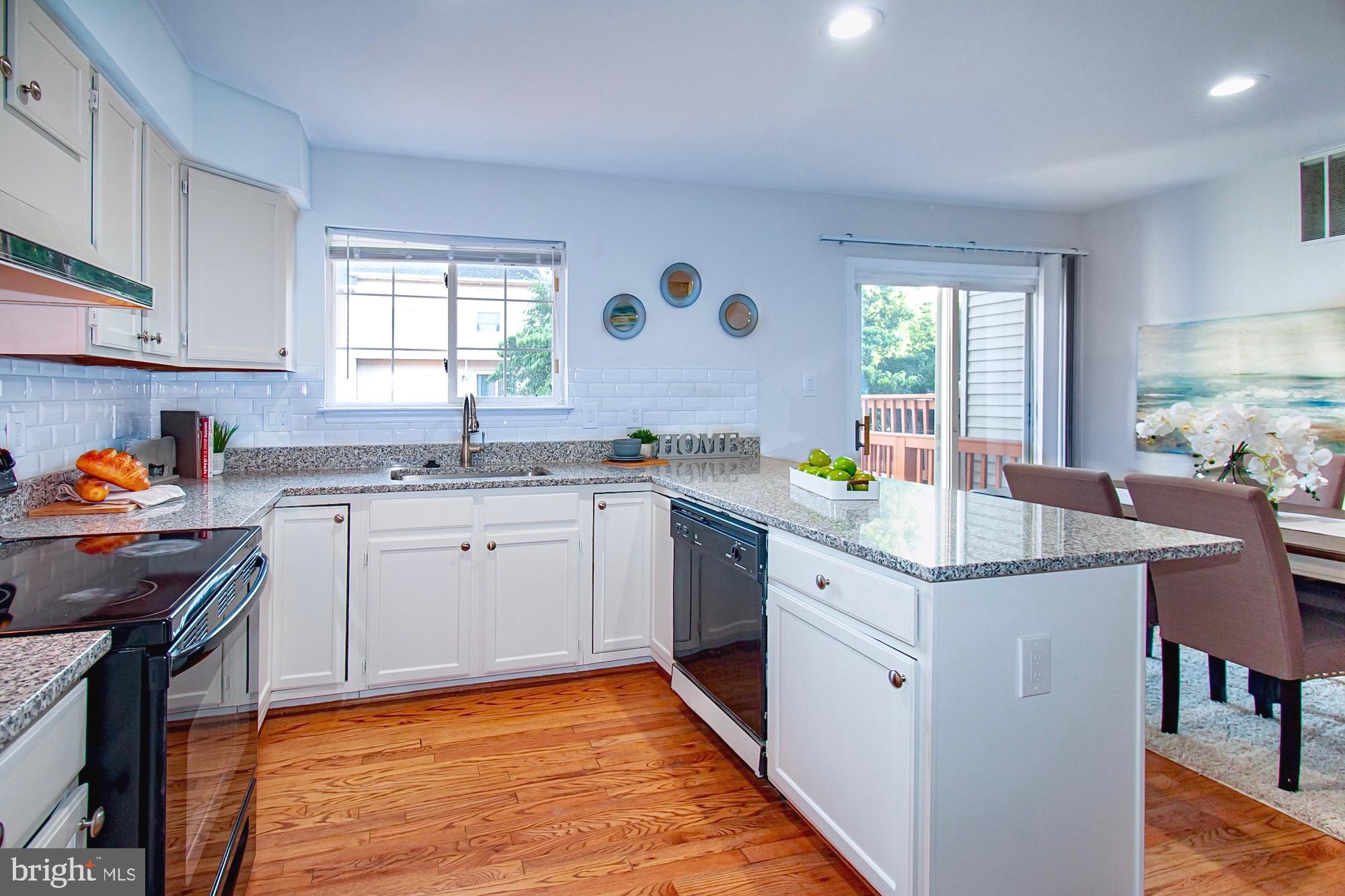 8302 Singleton Terrace Manassas, VA 20109 - Photo 8 of 26