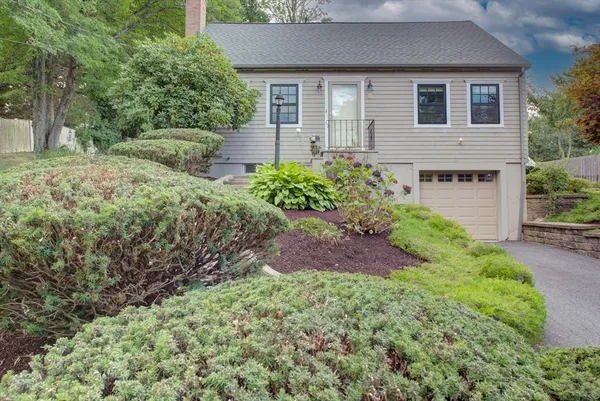 $750,000 | 13 Winslow Road, Sharon, MA 02067