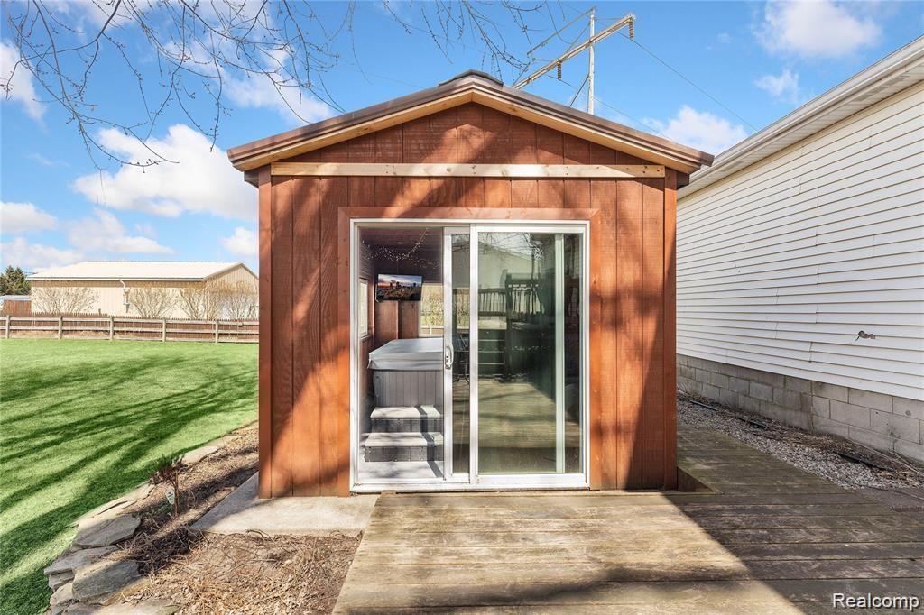 2559 North Raisinville Road Monroe, MI 48162 - Photo 25 of 31