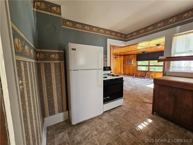 $149,999 | 413 East 5th Street, Eldon, MO 65026