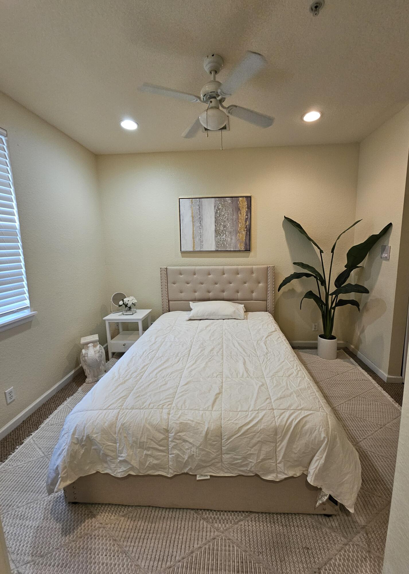 405 School House Road Jupiter, FL 33458 - Photo 12 of 13 20260512_095252