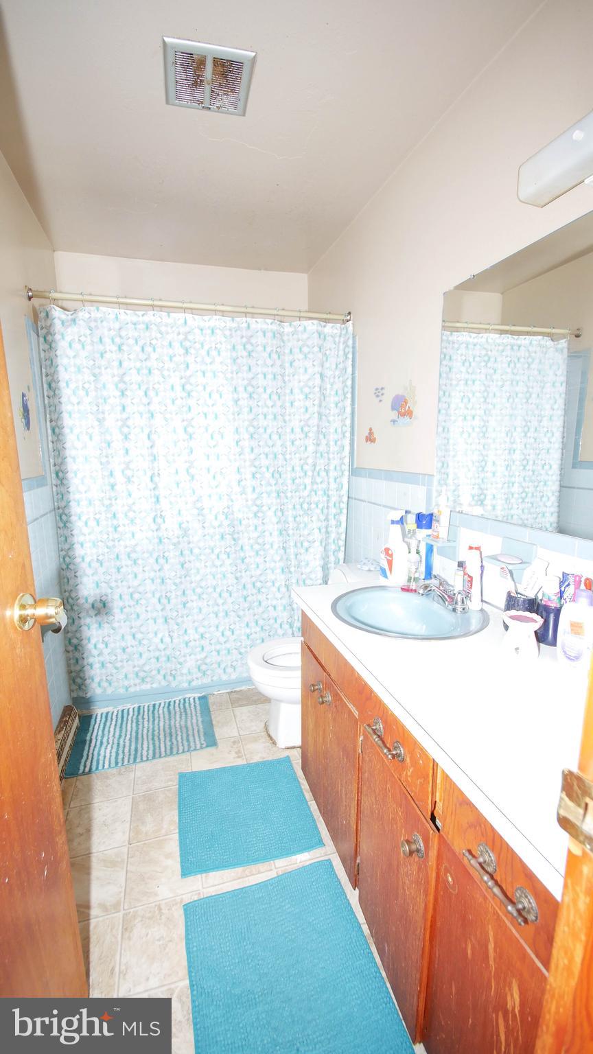 332 Wakefield Road Hagerstown, MD 21740 - Photo 13 of 40