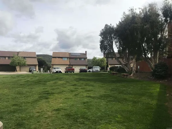 $3,800 | 8994 Capcano Road, San Diego, CA 92126