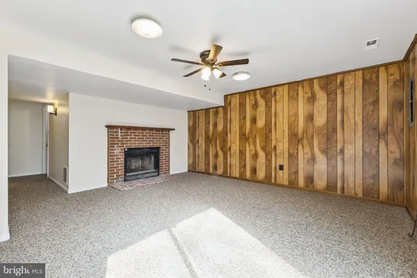 $2,300 | 14872 Dorian Drive, Woodbridge, VA 22193