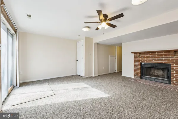 $2,300 | 14872 Dorian Drive, Woodbridge, VA 22193