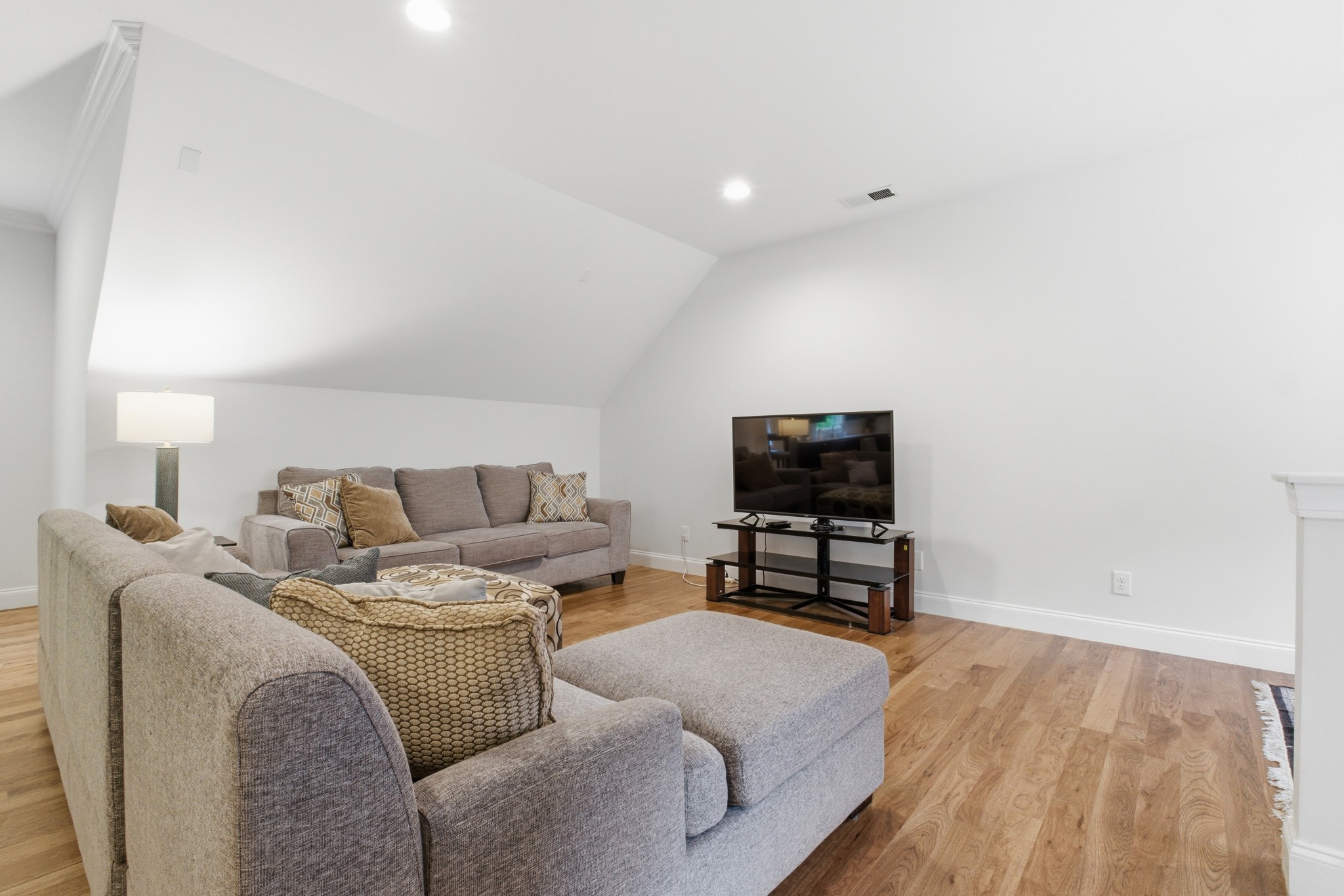 7075 Pinewood Road Nunnelly, TN 37137 - Photo 14 of 49 a living room with furniture and a flat screen tv