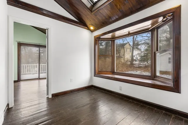 $549,000 | 42 Pinehurst Avenue, Billerica, MA 01821