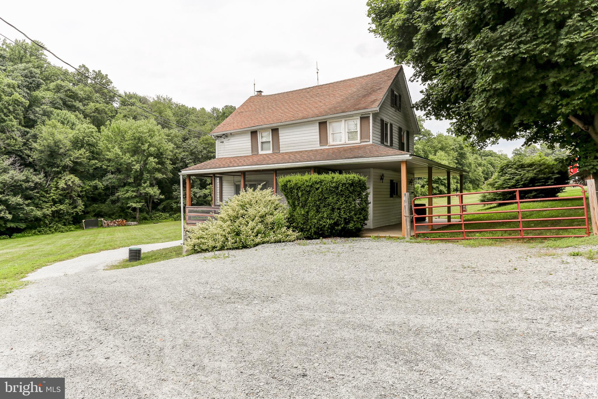 1415 Pleasant Grove Road Red Lion, PA 17356 - Photo 4 of 46 driveway entrance