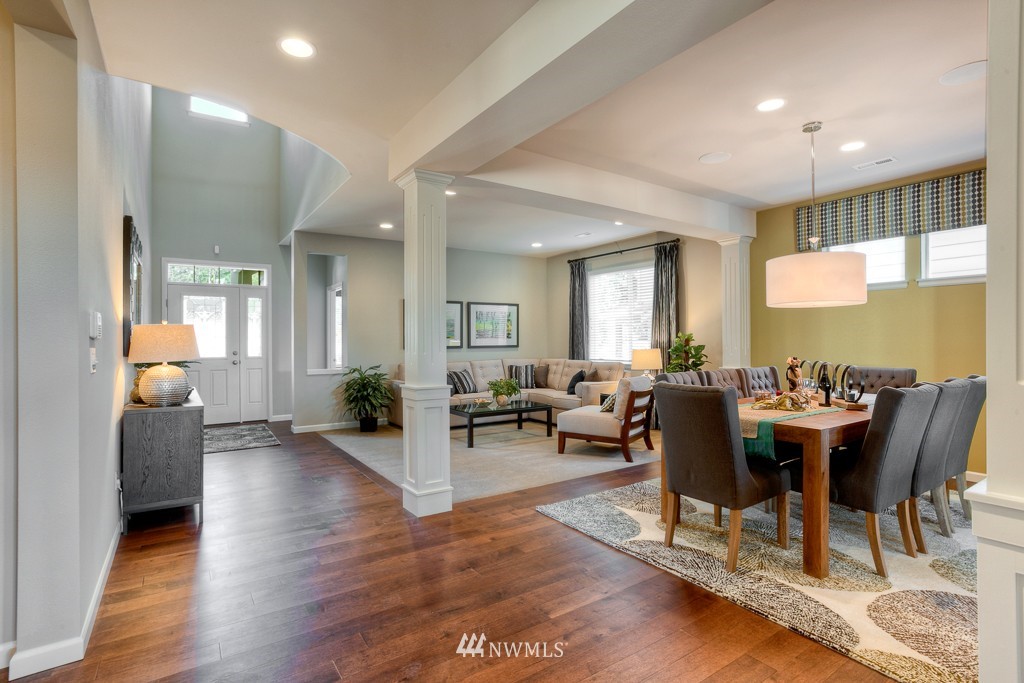 16216 Southeast 140th Street, Unit 3 Renton, WA 98059 - Photo 3 of 25 Gallery Image 3