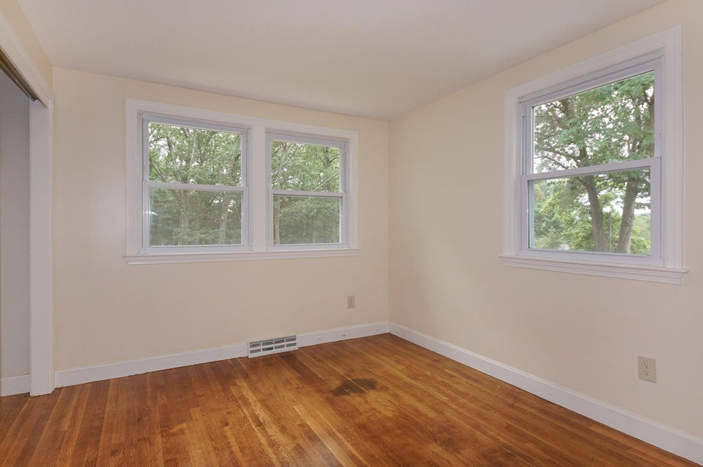 34 Cherry Road Framingham, MA 01701 - Photo 14 of 27 Gallery Image 14