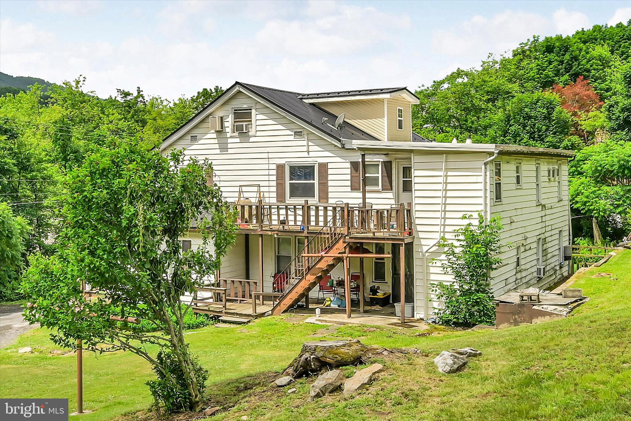 195 John S Estate Road Coal Township, PA 17866 - Photo 2 of 52 Exterior Front
