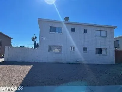 $1,100 | 2908 East Poplar Avenue, Unit 3, Las Vegas, NV 89101