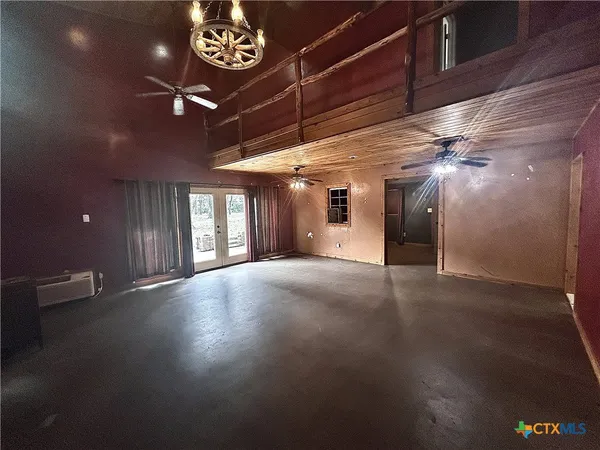 $775,000 | 3793A Farm To Market Road 446, Victoria, TX 77905