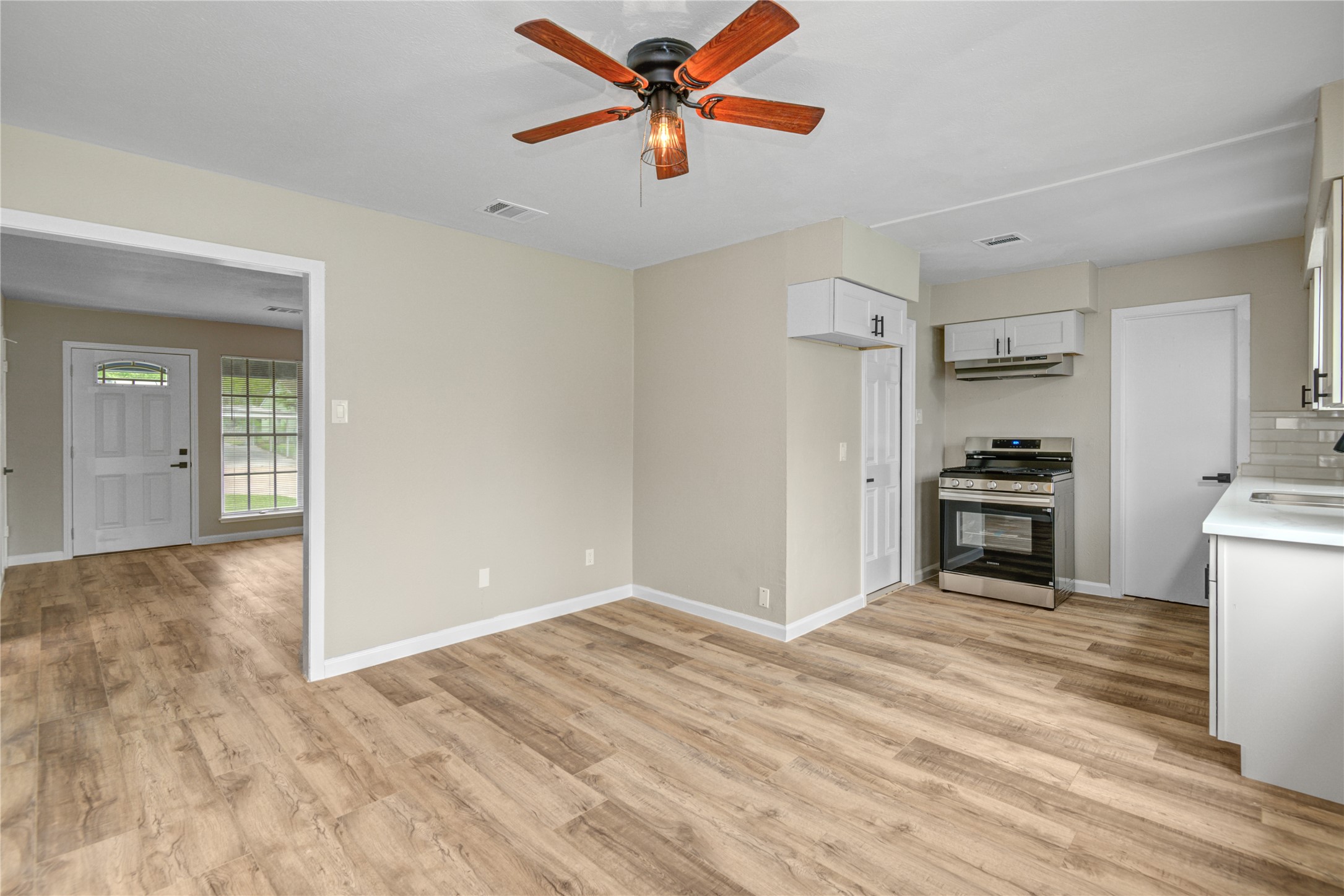 10611 Leitrim Way Houston, TX 77047 - Photo 19 of 28