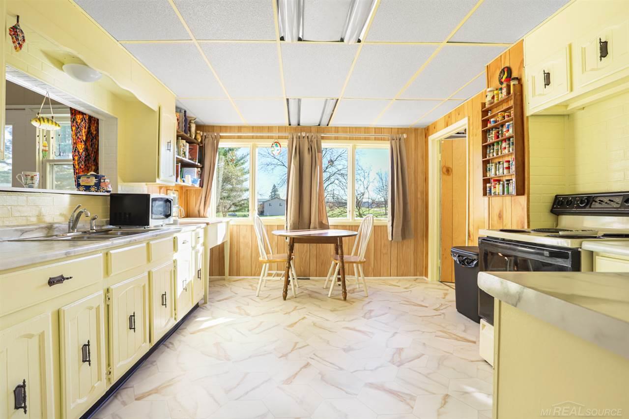 10057 Currier Road Millington, MI 48746 - Photo 13 of 60 Gallery Image 13