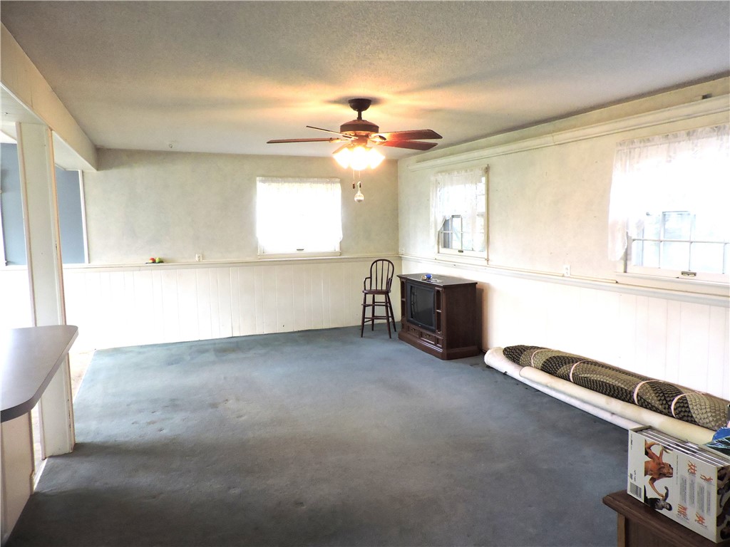 306 Poland Road Danville, IL 61834 - Photo 4 of 19