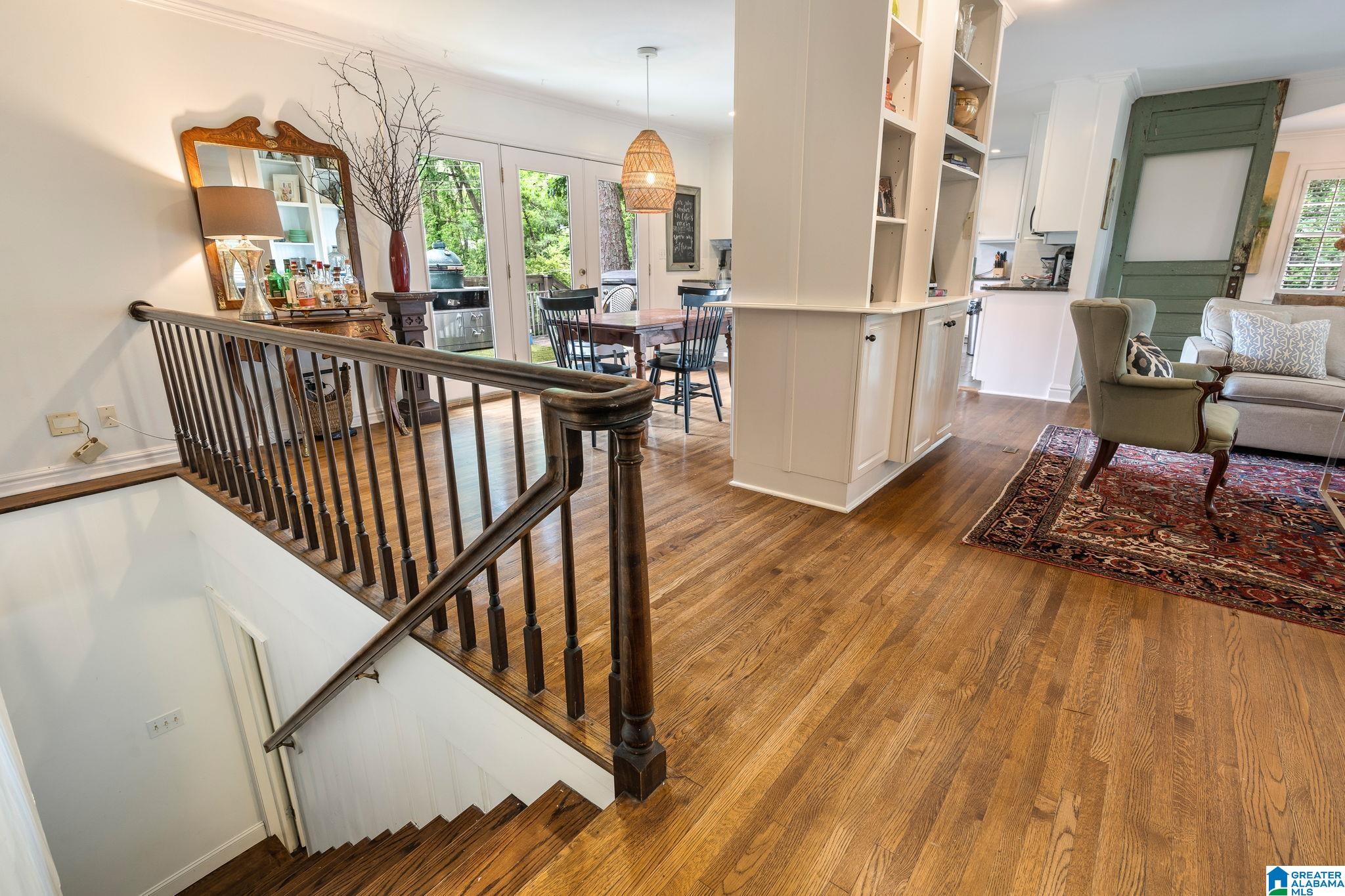 3304 Circle Hill Road Birmingham, AL 35243 - Photo 9 of 60