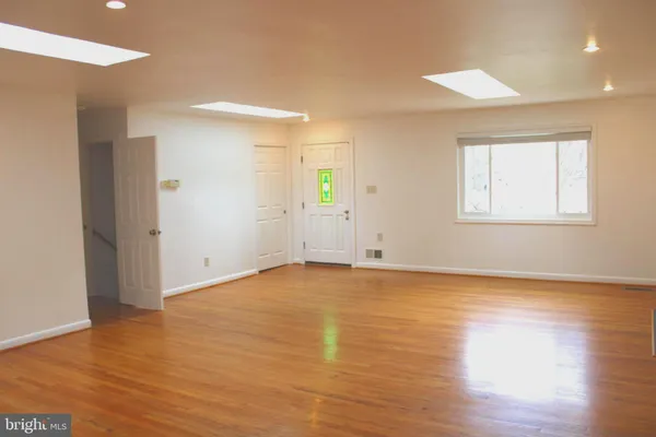 $725,000 | 6809 Ruskin Street, Springfield, VA 22150