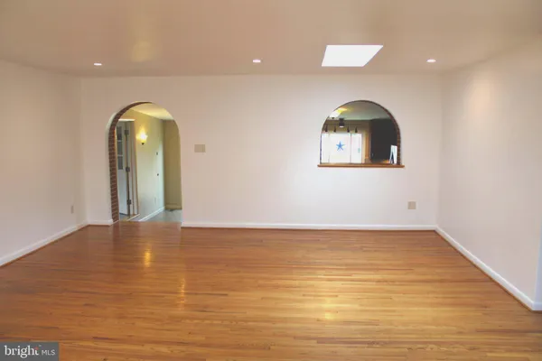 $725,000 | 6809 Ruskin Street, Springfield, VA 22150