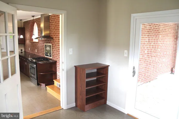 $725,000 | 6809 Ruskin Street, Springfield, VA 22150