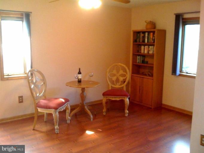 7609 Water Oak Point Road Pasadena, MD 21122 - Photo 21 of 22 Sitting Room