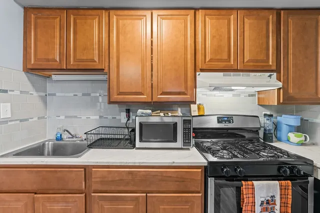 $799,900 | 26 Brow Street, Fall River, MA 02721