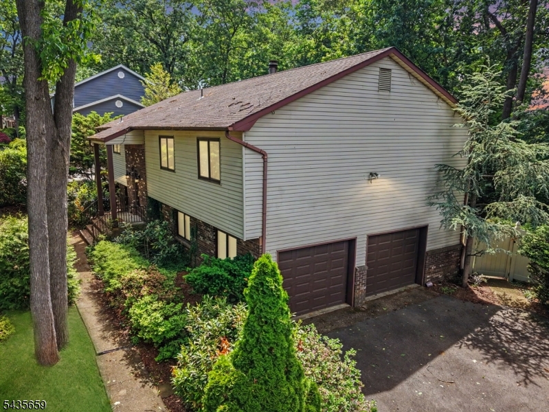 68 Yellow Brick Road Wayne, NJ 07470 - Photo 27 of 27