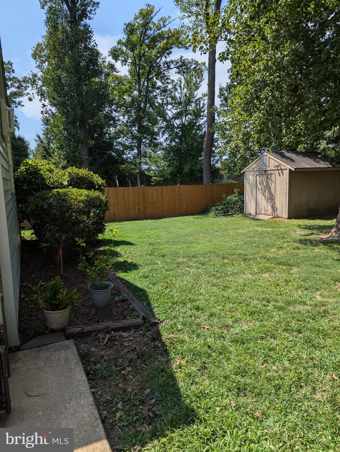 5356 Ravensworth Road Springfield, VA 22151 - Photo 17 of 21 Backyard