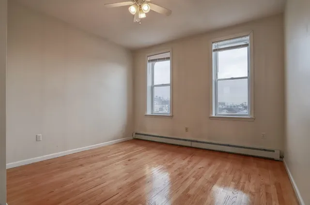 $2,600 | 275 Webster Avenue, Unit 8, Jersey City, NJ 07307