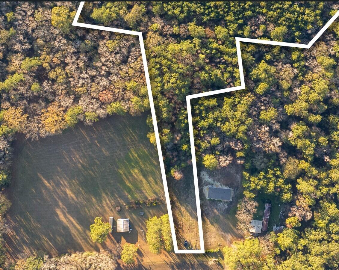 149 Donald Lane Bonneau, SC 29431 - Photo 3 of 11 zoomed in