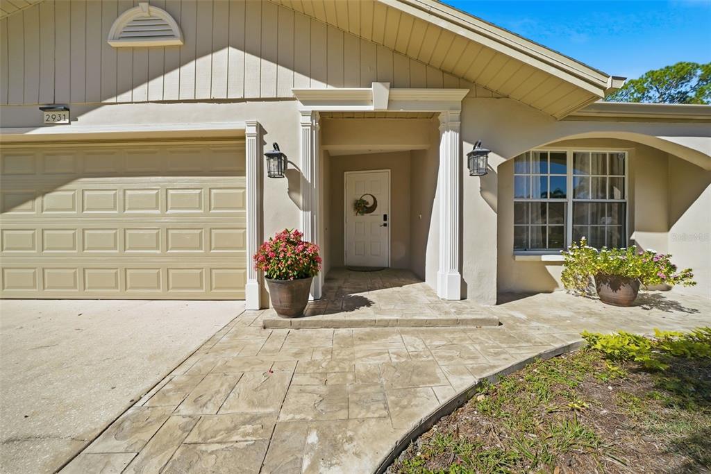 2931 Pinewood Run Palm Harbor, FL 34684 - Photo 11 of 97