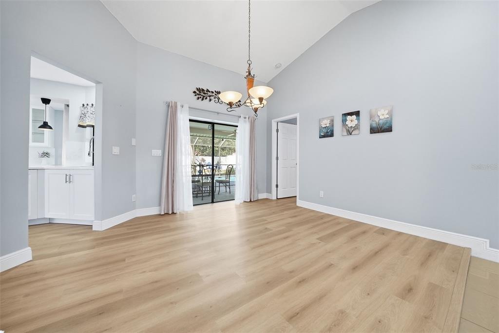 2931 Pinewood Run Palm Harbor, FL 34684 - Photo 23 of 97