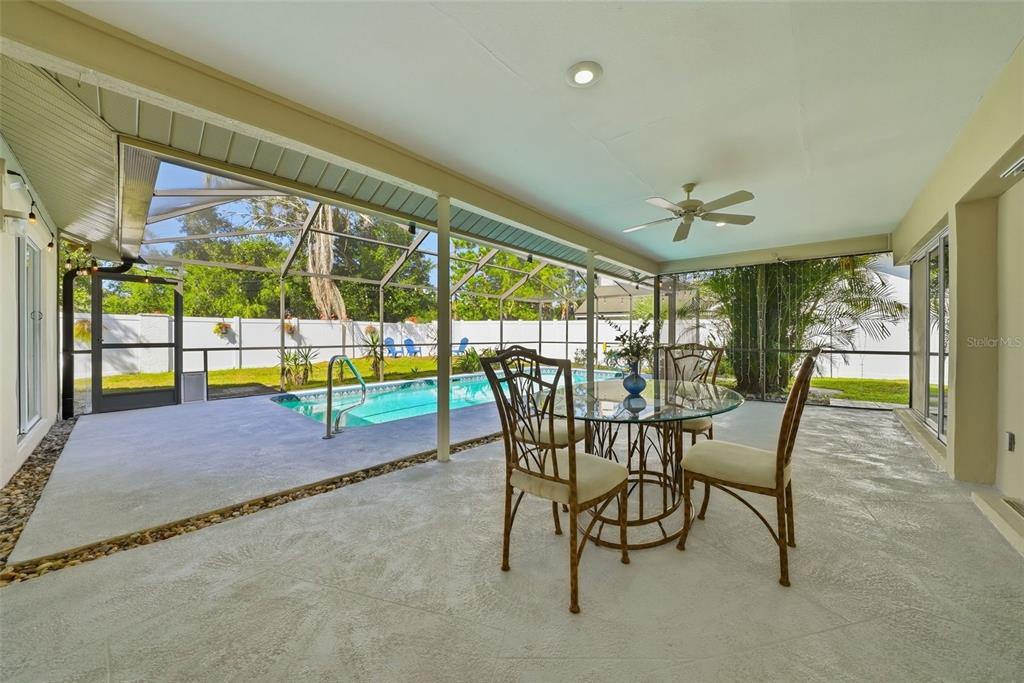 2931 Pinewood Run Palm Harbor, FL 34684 - Photo 75 of 97