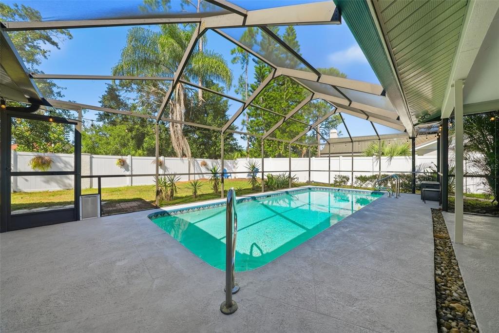 2931 Pinewood Run Palm Harbor, FL 34684 - Photo 81 of 97