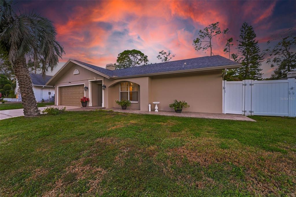 2931 Pinewood Run Palm Harbor, FL 34684 - Photo 9 of 97