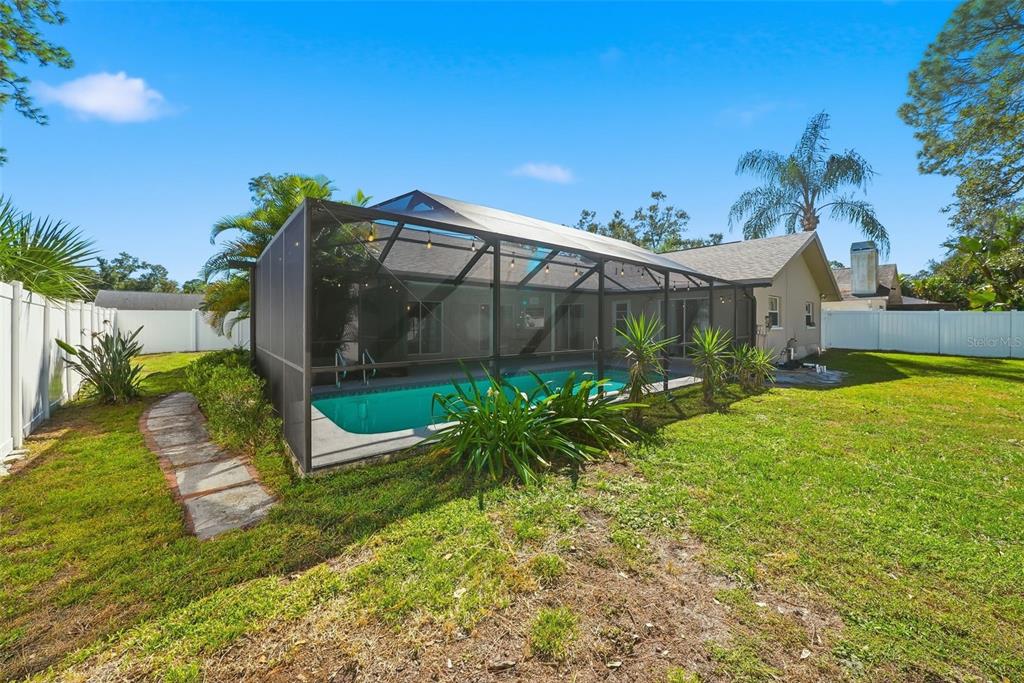 2931 Pinewood Run Palm Harbor, FL 34684 - Photo 91 of 97