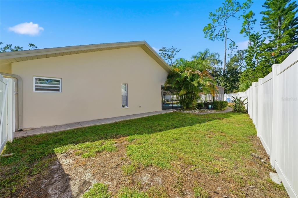 2931 Pinewood Run Palm Harbor, FL 34684 - Photo 94 of 97