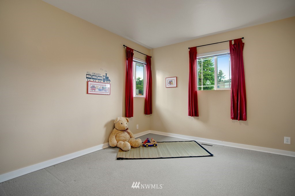 23626 3rd Place West Bothell, WA 98021 - Photo 11 of 14