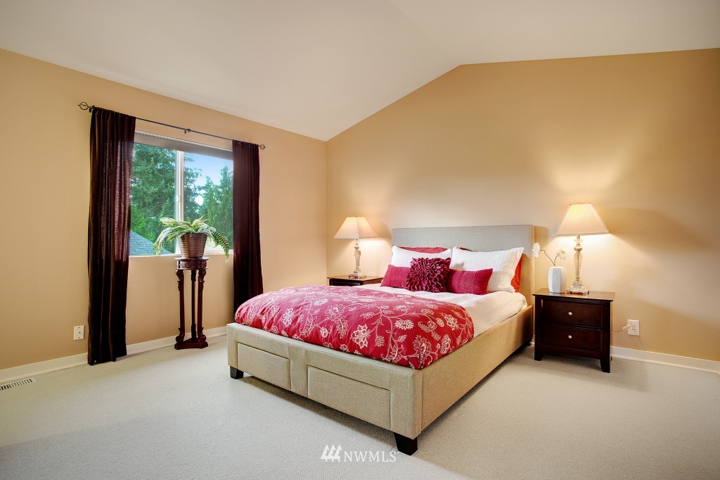 23626 3rd Place West Bothell, WA 98021 - Photo 7 of 14