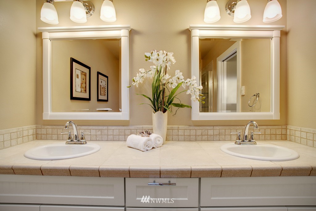 23626 3rd Place West Bothell, WA 98021 - Photo 9 of 14