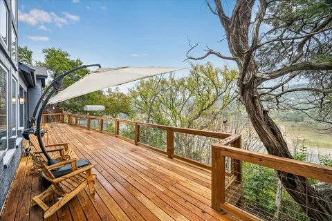 $1,350,000 | 11123 Lakeside Drive, Jonestown, TX 78645