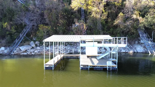 $1,399,000 | 11123 Lakeside Drive, Jonestown, TX 78645