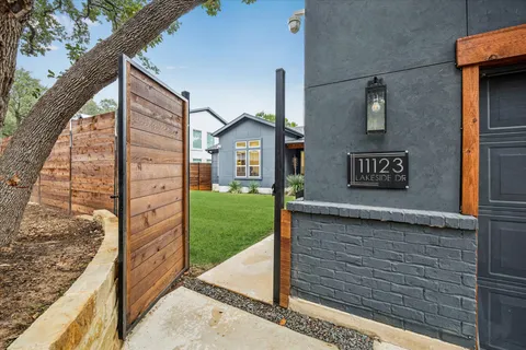 $1,350,000 | 11123 Lakeside Drive, Jonestown, TX 78645