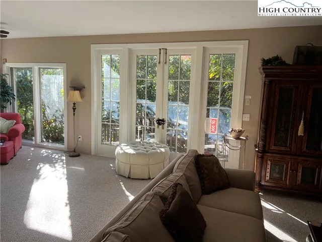 $314,900 | 70 Holly Loop, Newland, NC 28657