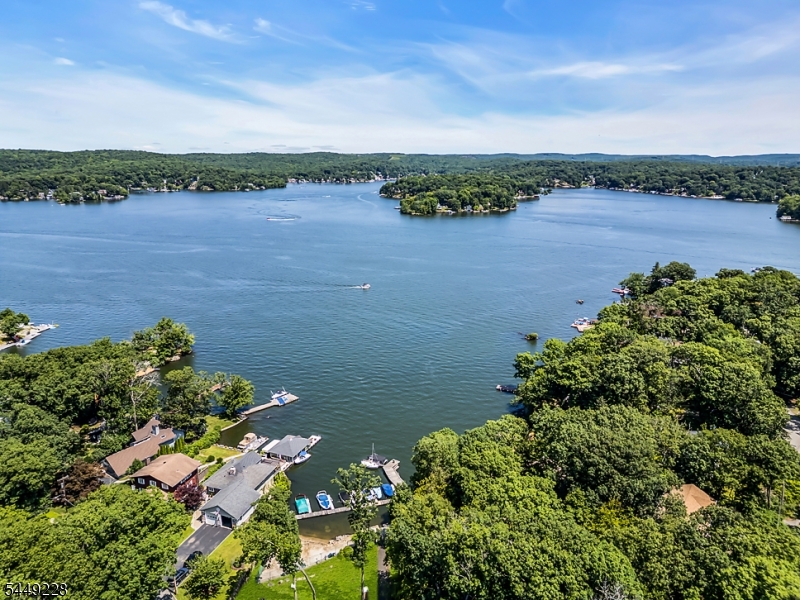 16 Lakeview Road Hopatcong, NJ 07843 - Photo 46 of 50 Gallery Image 46