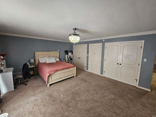 $489,900 | 123 Fairway Drive, Vincennes, IN 47591