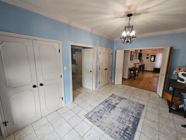 $489,900 | 123 Fairway Drive, Vincennes, IN 47591