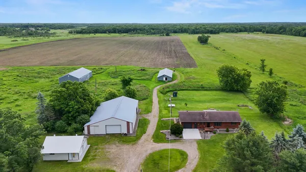 $1,400,000 | 25756 Highway 169, Onamia, MN 56359