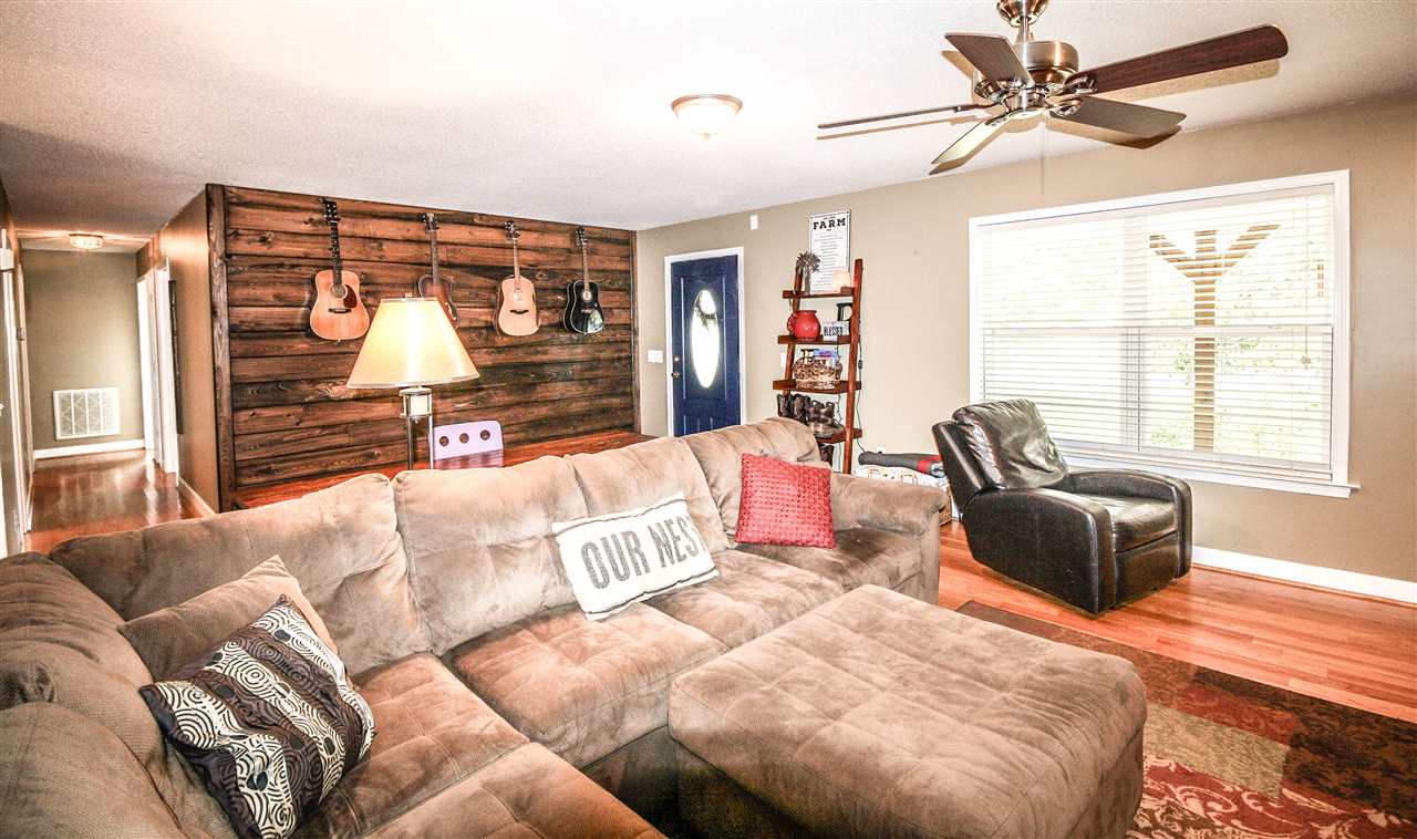 309 East Harper Ridge Drive Seneca, SC 29678 - Photo 9 of 36 Gallery Image 9
