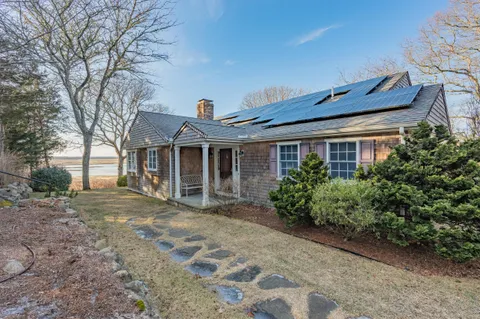 $2,995,000 | 11 Sheperds Way, Barnstable, MA 02630